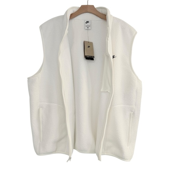 NIKE Men’s Sportswear Club Winterized Sherpa Vest White NEW - Picture 4 of 10